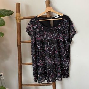 Thyme plus size maternity top.